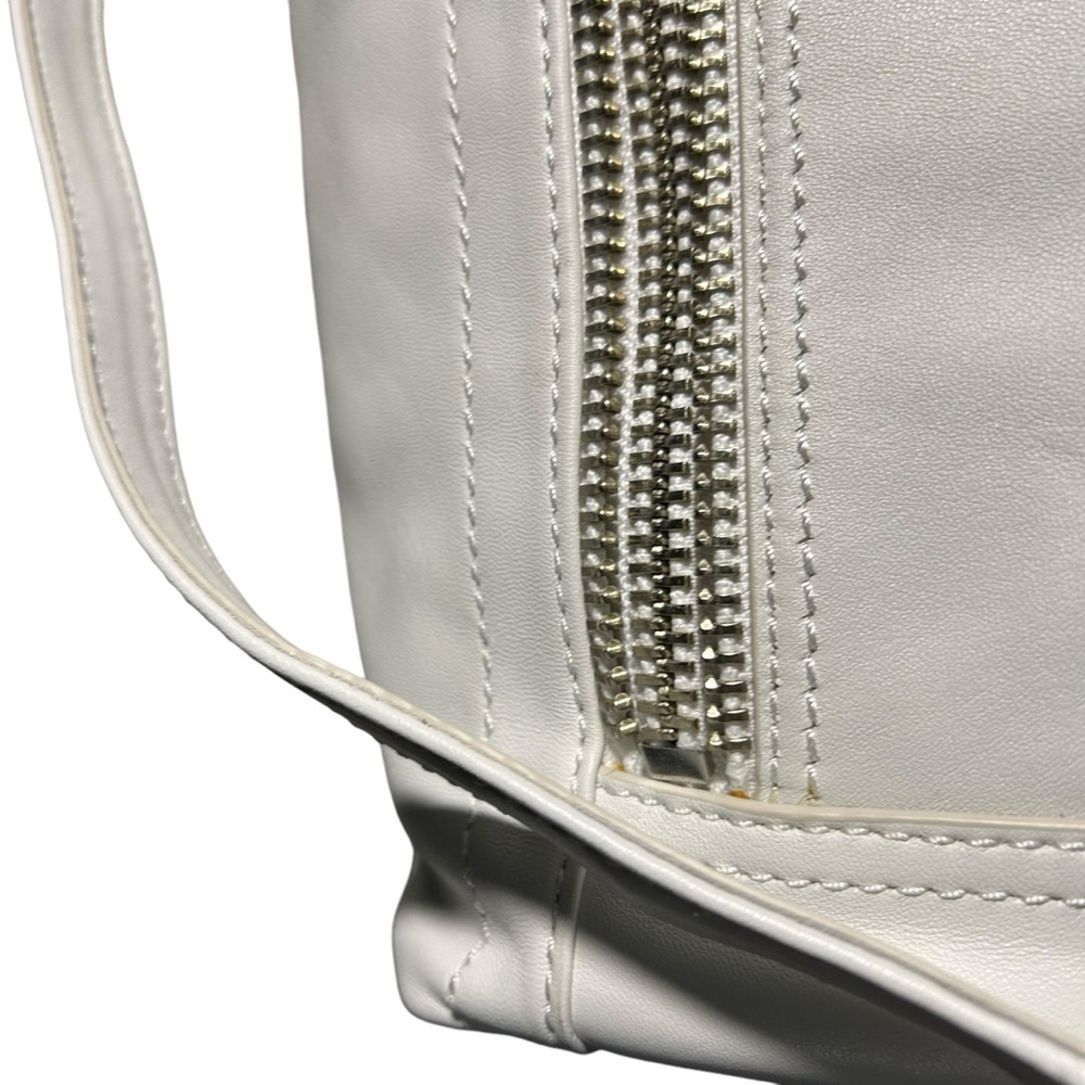 Frye Lena Zip Leather Hobo Bag White Crossbody Shoulder Purse Minimalist - Picture 3 of 16